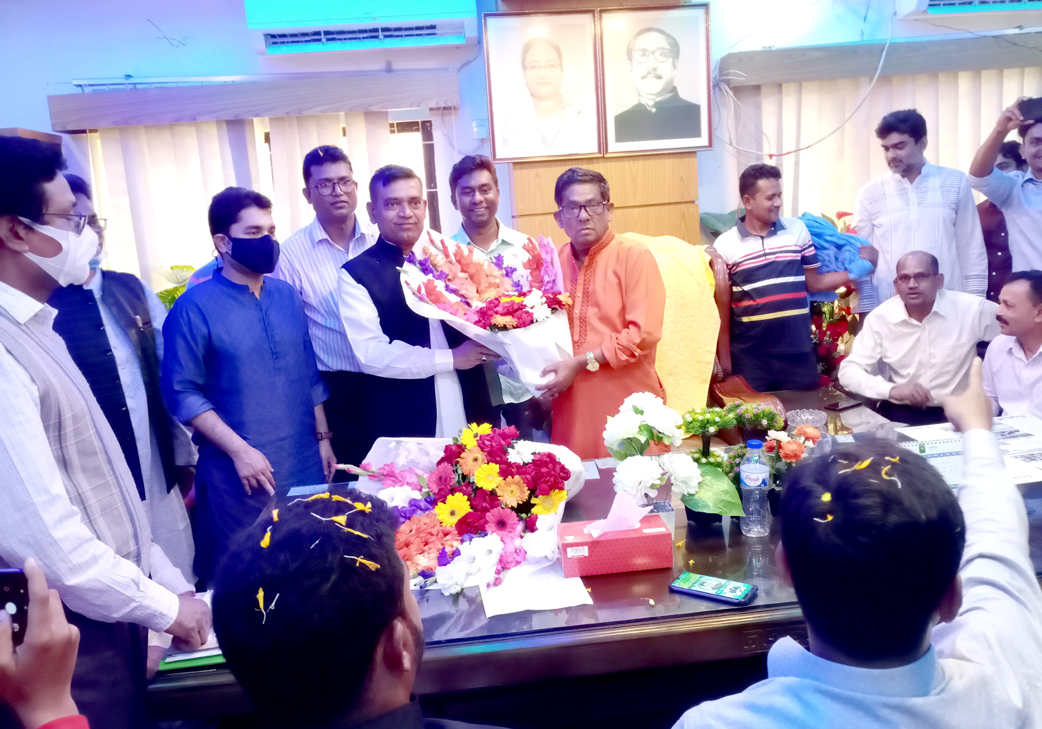 দায়িত্ব হস্তান্তর ও গ্রহন অনুষ্ঠান